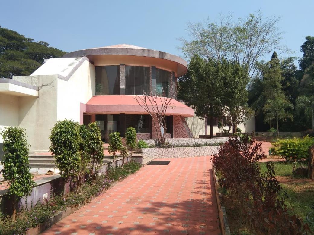Kstdc Hotel Mayura Pavithra Yediyur Kunigal Extérieur photo